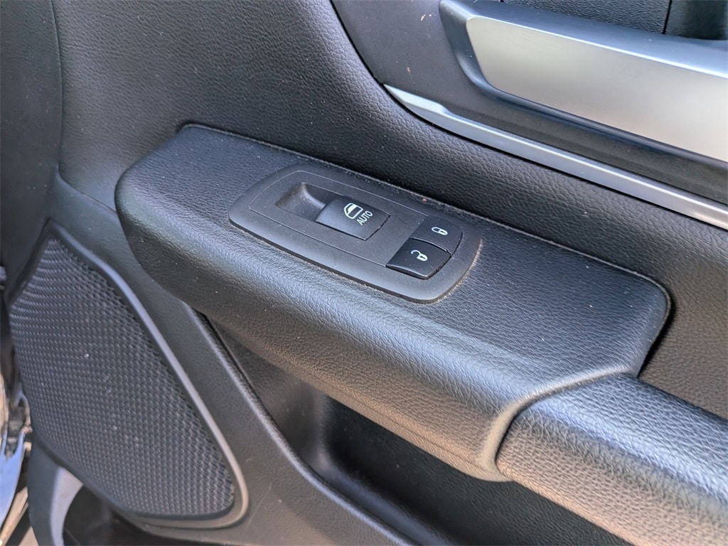 Thumbnail: 2023 RAM 1500 - 26