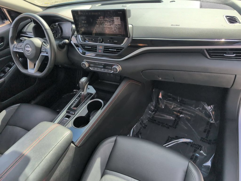 Thumbnail: 2025 Nissan Altima - 31