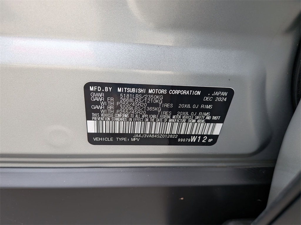 Thumbnail: 2025 Mitsubishi Outlander - 34