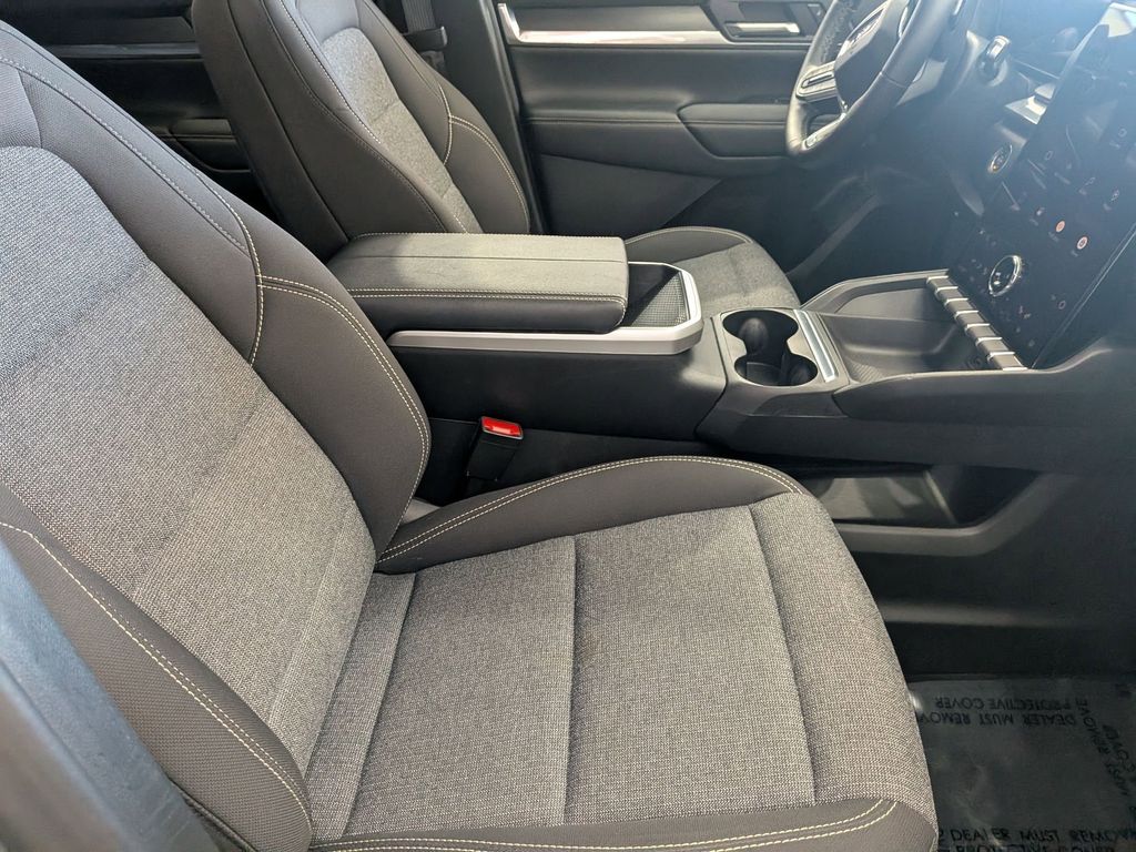 Thumbnail: 2025 GMC Terrain - 30