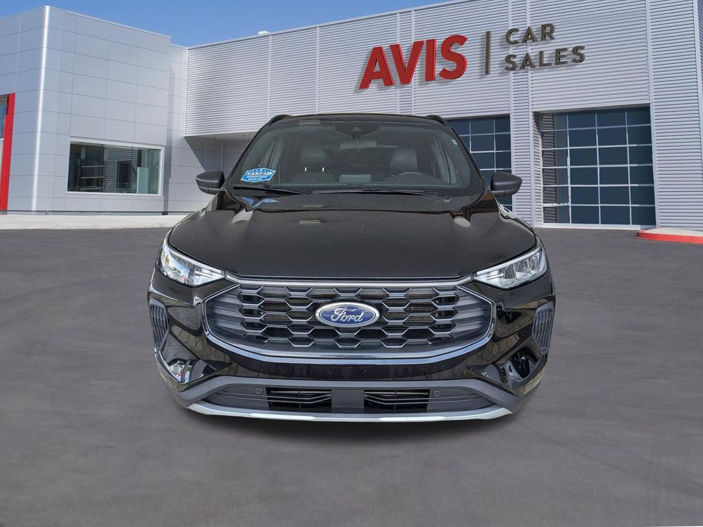 Thumbnail: 2025 Ford Escape - 2