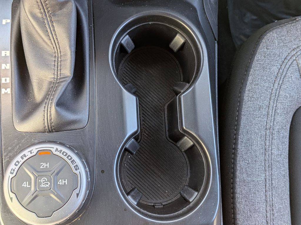 Thumbnail: 2025 Ford Bronco - 21