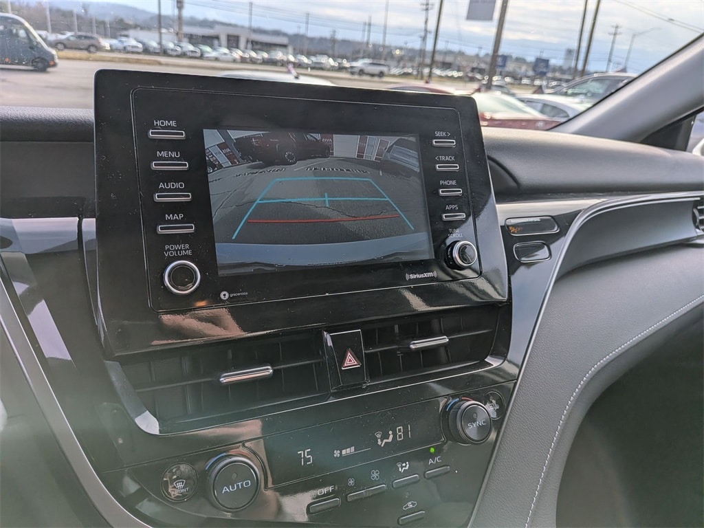 Thumbnail: 2024 Toyota Camry - 18