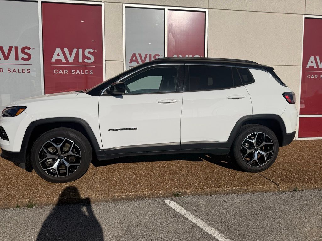 Thumbnail: 2025 Jeep Compass - 7