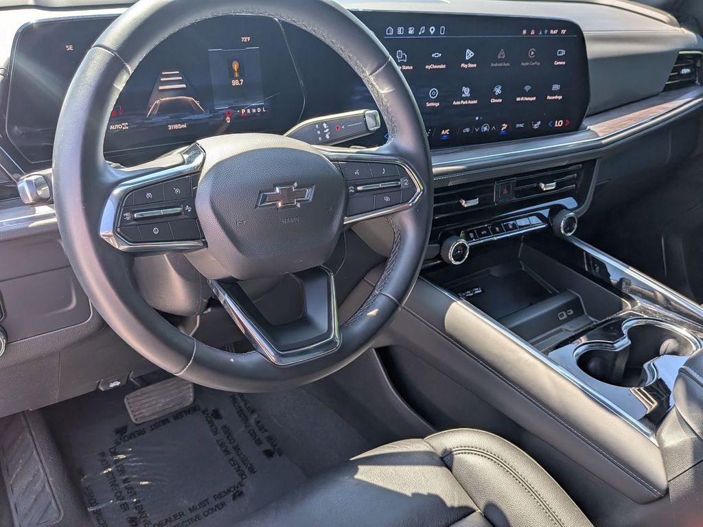 Thumbnail: 2025 Chevrolet Suburban - 12