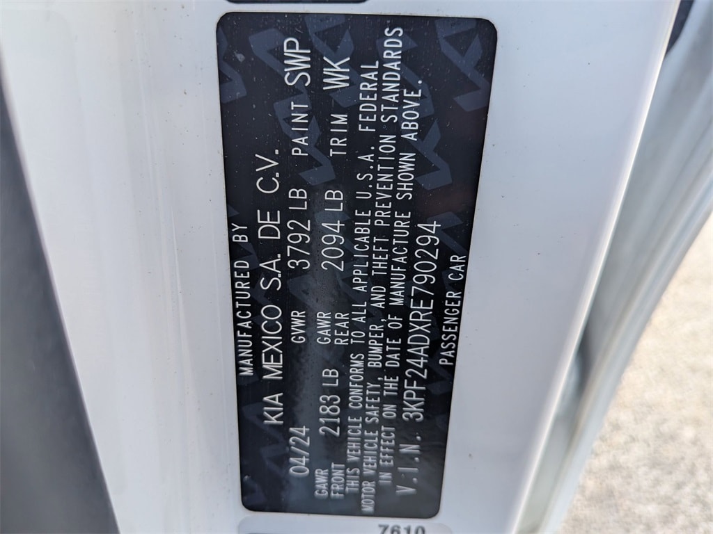 Thumbnail: 2024 Kia Forte - 35