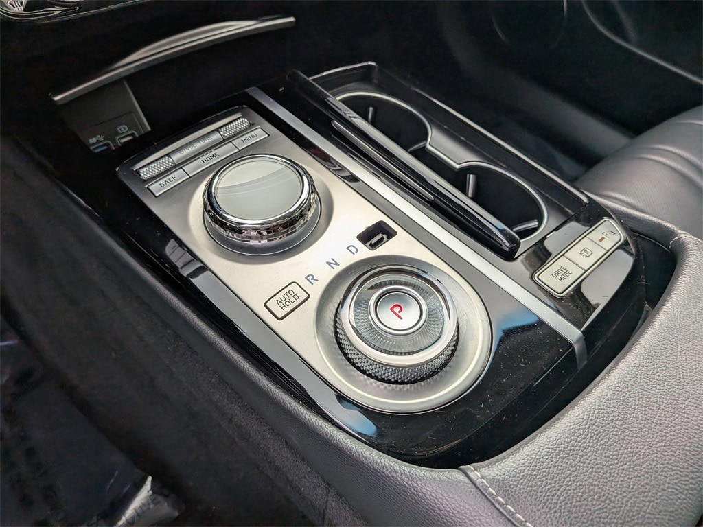 Thumbnail: 2023 Genesis G80 - 19