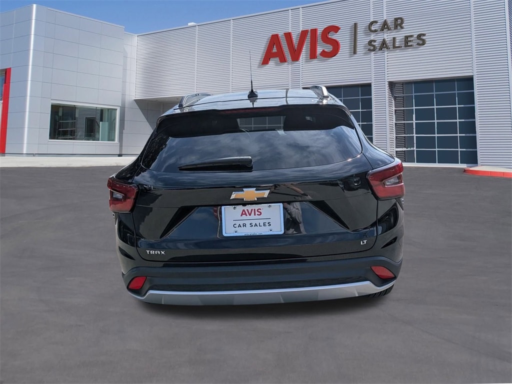 Thumbnail: 2025 Chevrolet Trax - 7