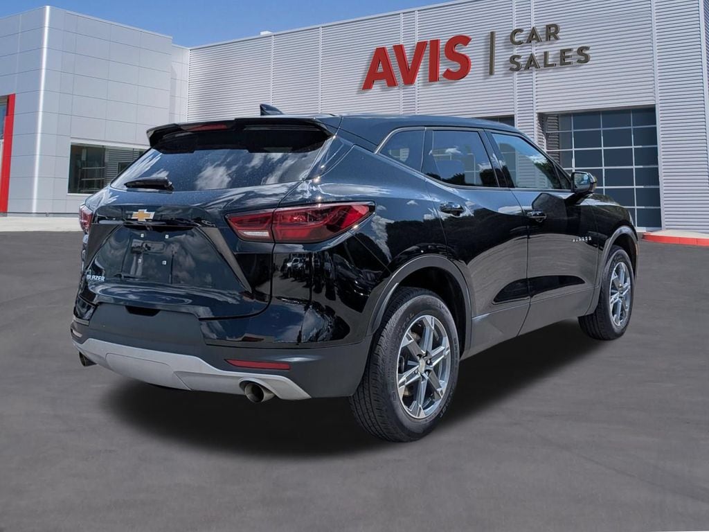 Thumbnail: 2025 Chevrolet Blazer - 6