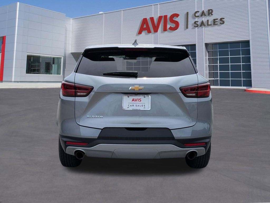 Thumbnail: 2025 Chevrolet Blazer - 7