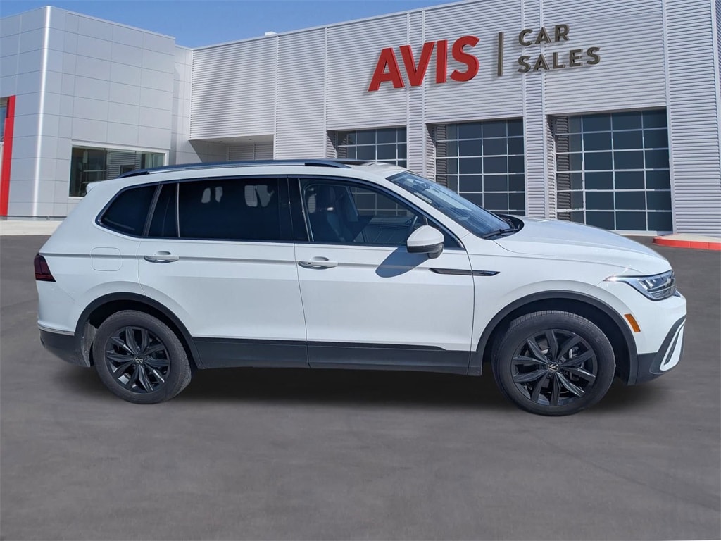 Thumbnail: 2024 Volkswagen Tiguan - 5
