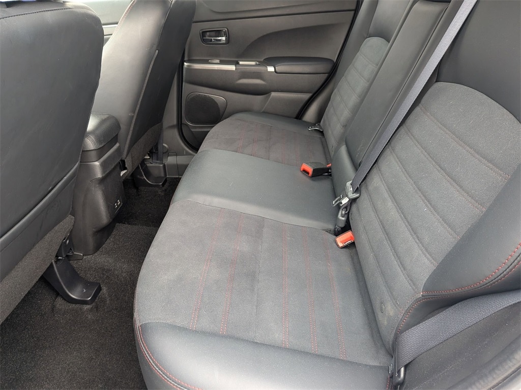 Thumbnail: 2024 Mitsubishi Outlander Sport - 29