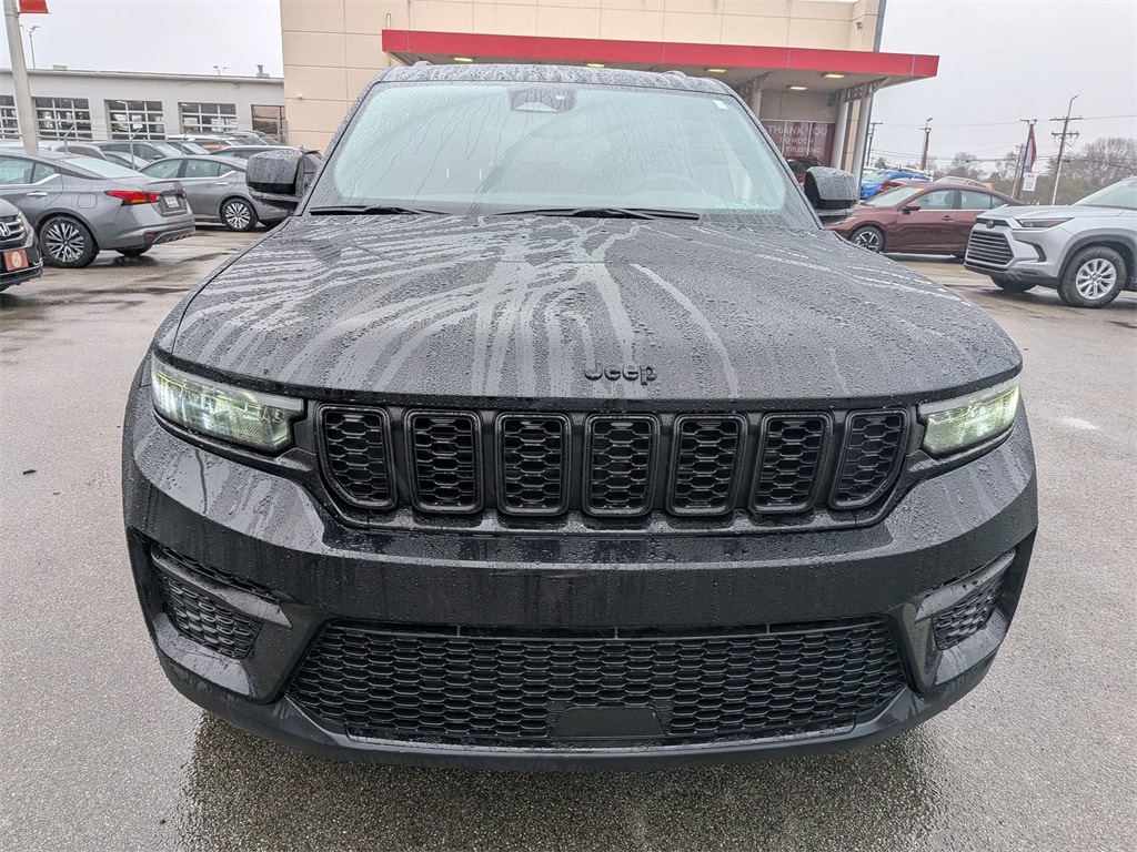 Certified 2024 Jeep Grand Cherokee Altitude SUV