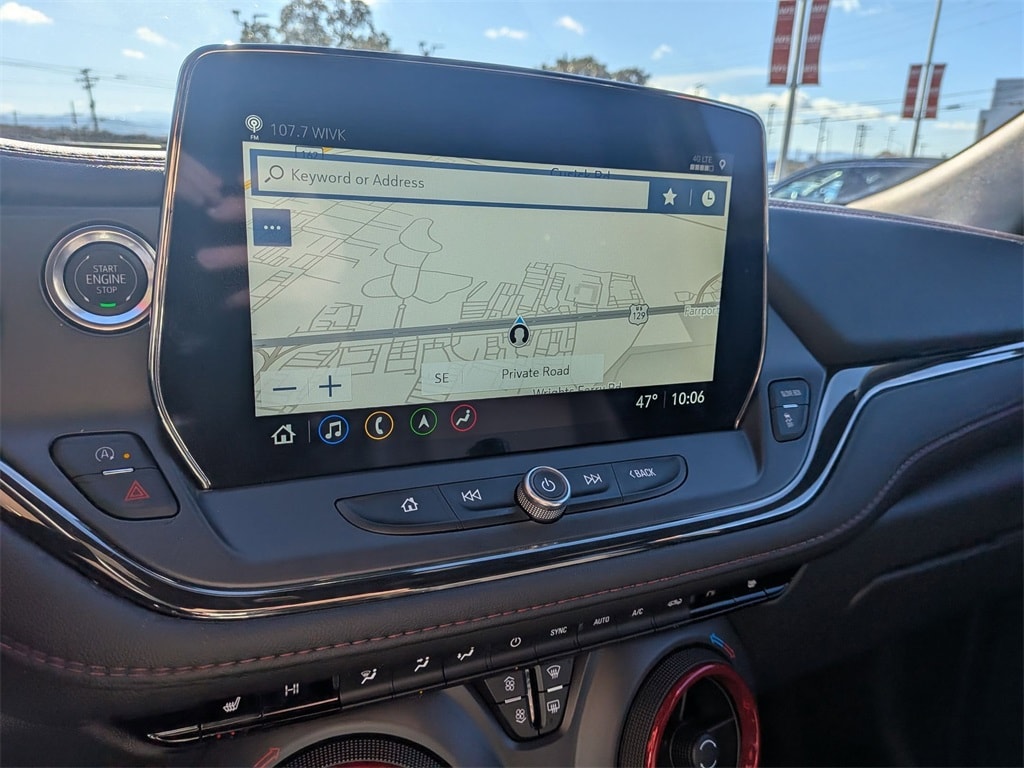 Thumbnail: 2025 Chevrolet Blazer - 18