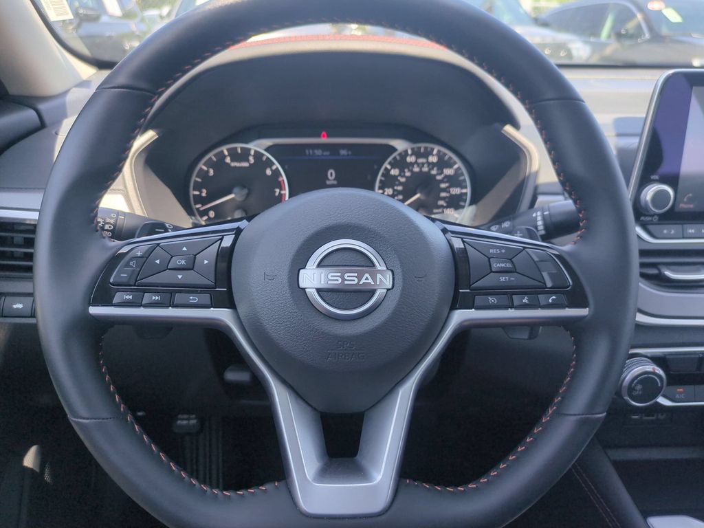Thumbnail: 2025 Nissan Altima - 22