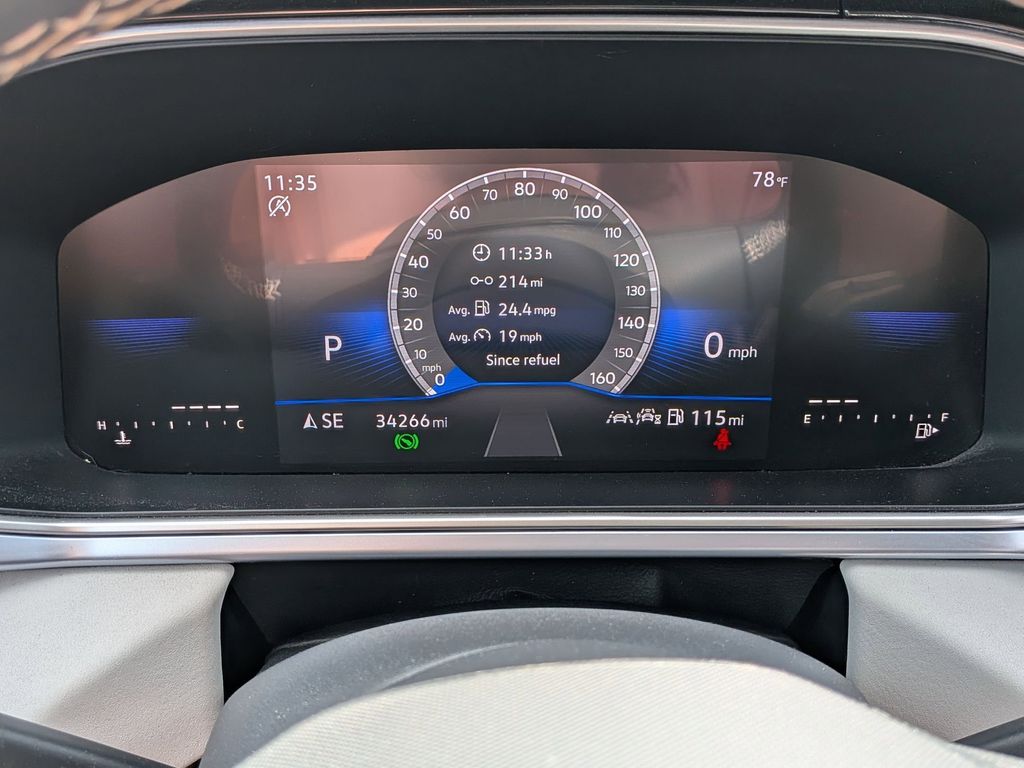 Thumbnail: 2025 Volkswagen Taos - 15