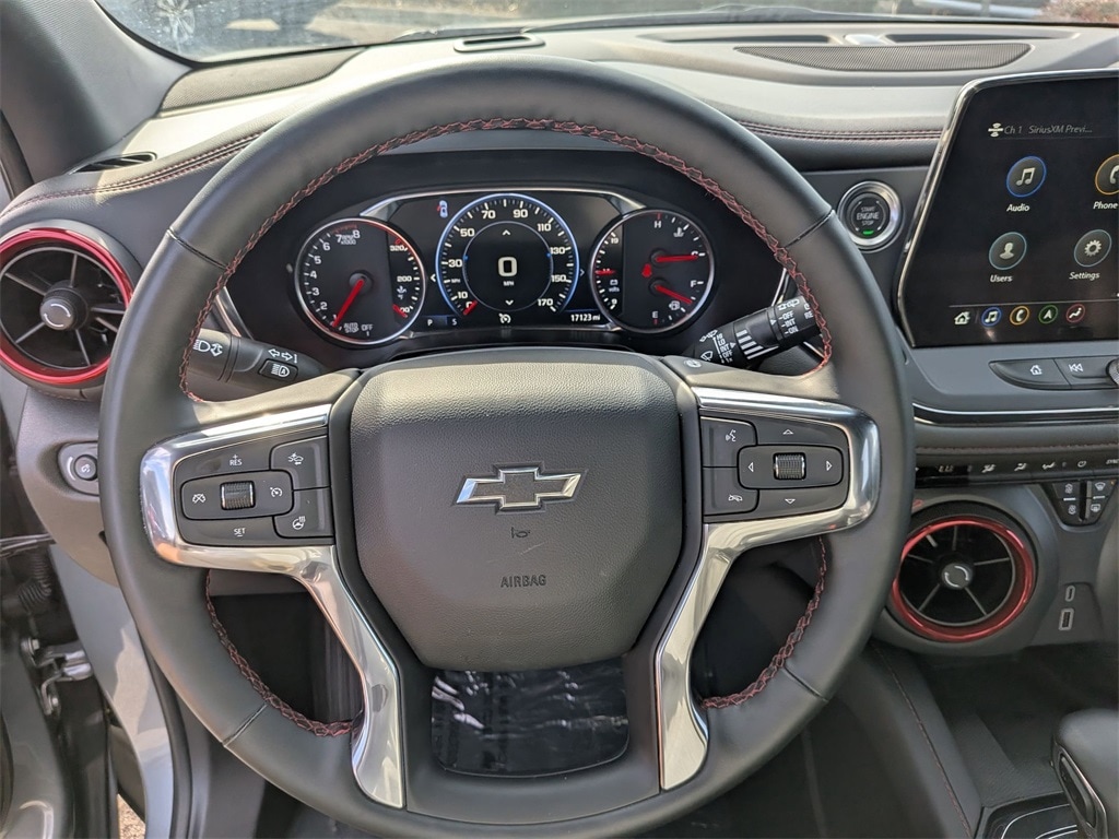 Thumbnail: 2025 Chevrolet Blazer - 21