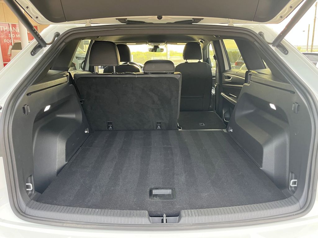 Thumbnail: 2025 Volkswagen Atlas - 28