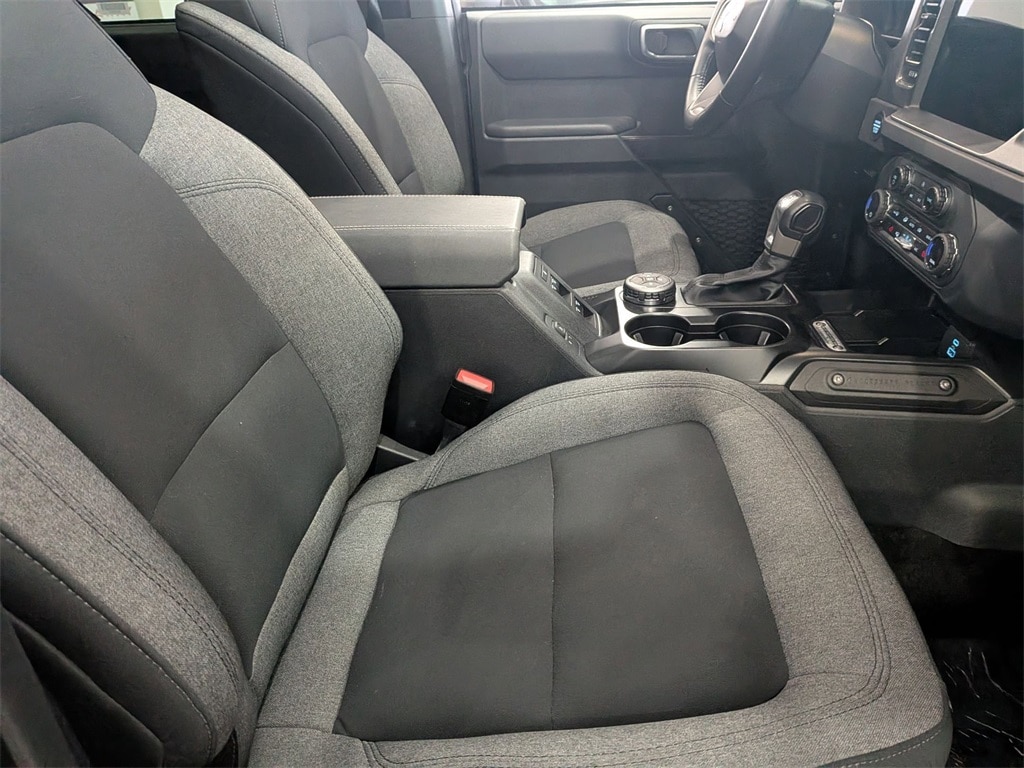 Thumbnail: 2025 Ford Bronco - 30