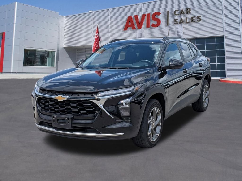 2025 Chevrolet Trax LT's photo