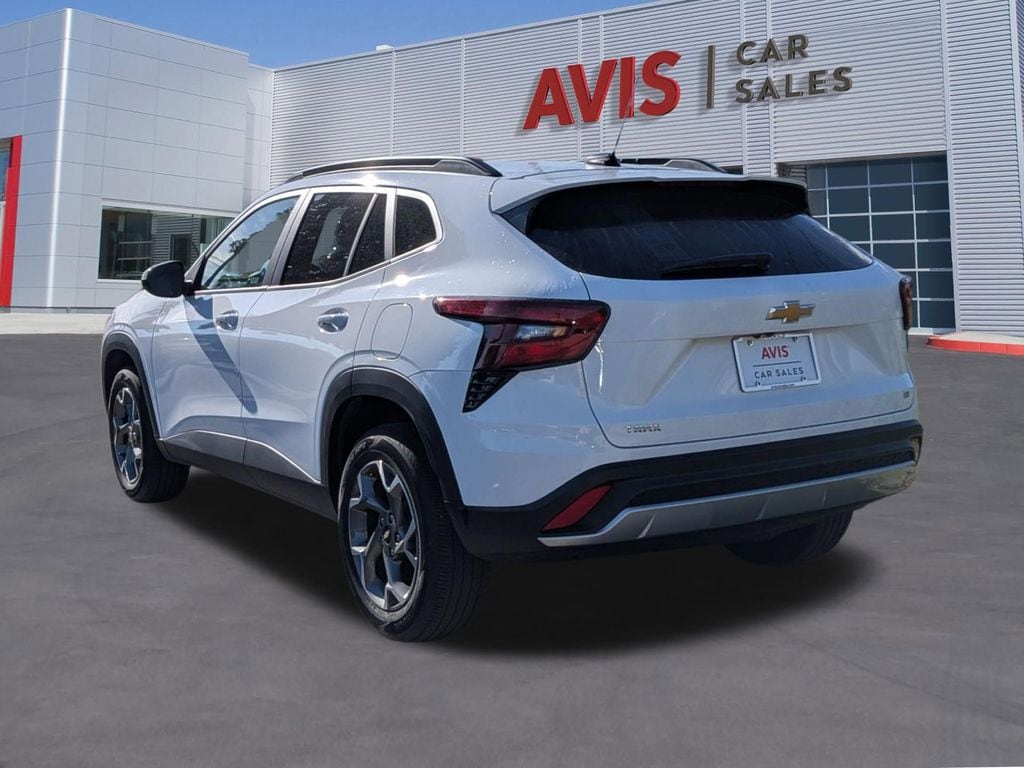 Thumbnail: 2025 Chevrolet Trax - 9