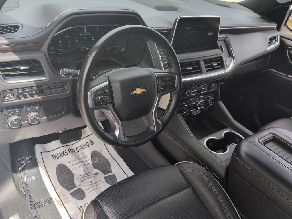 Thumbnail: 2023 Chevrolet Suburban - 15