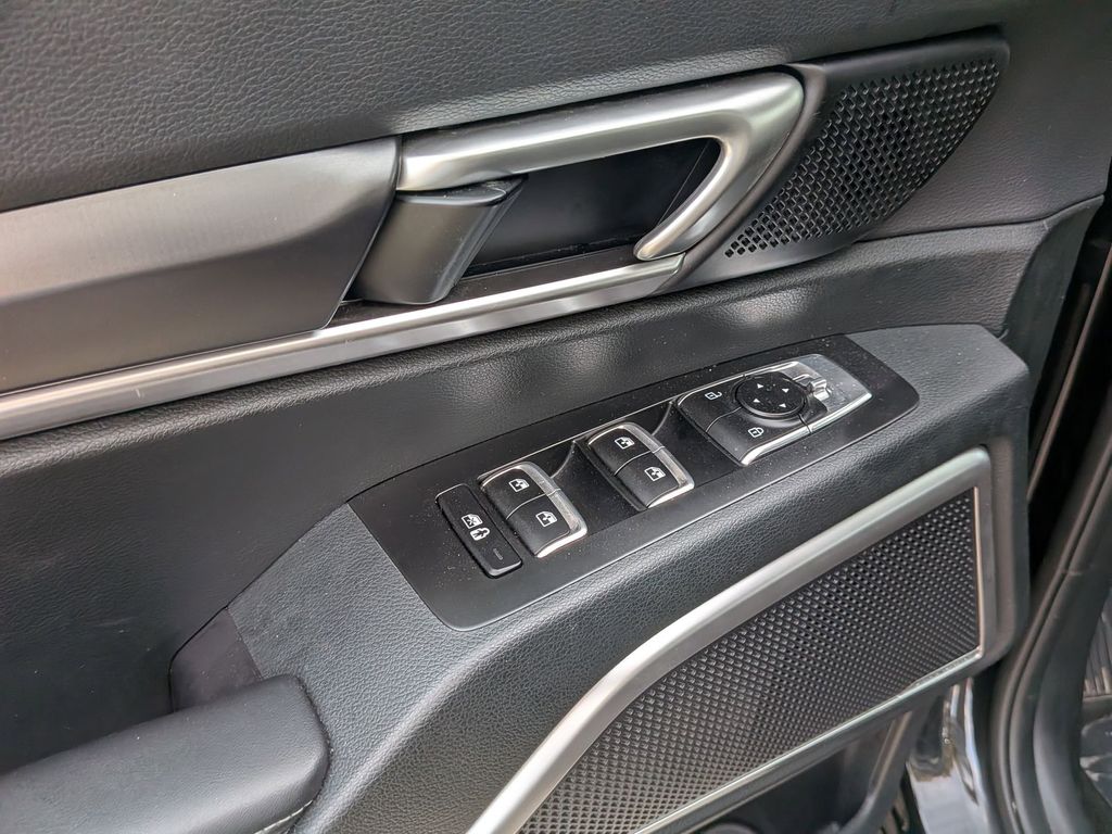 Thumbnail: 2025 Kia Telluride - 13