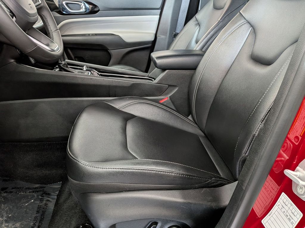 Thumbnail: 2025 Jeep Compass - 19