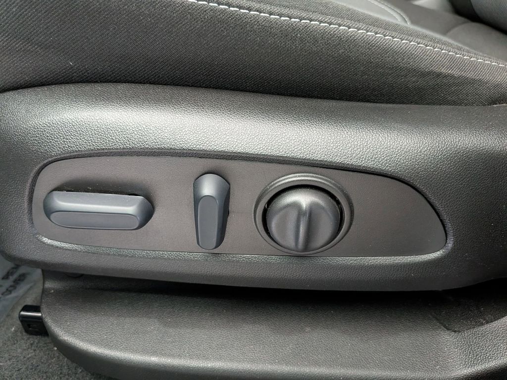 Thumbnail: 2025 Chevrolet Blazer - 11