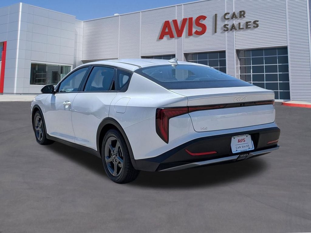 Thumbnail: 2025 Kia K4 - 10