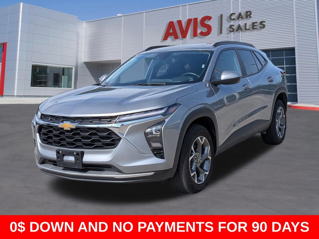 Thumbnail: 2025 Chevrolet Trax - 1
