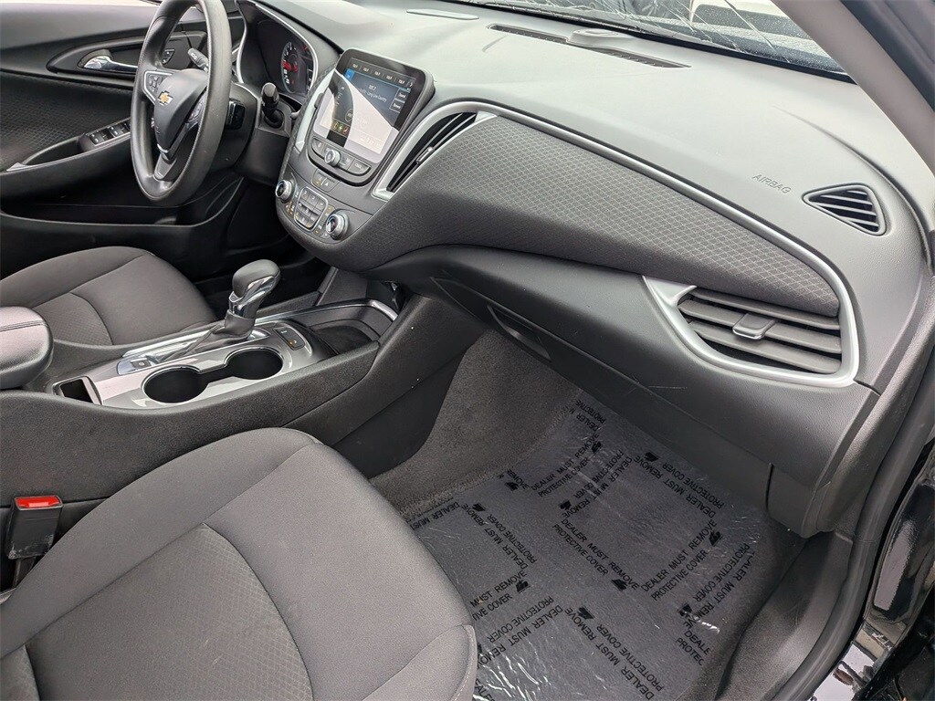 Thumbnail: 2024 Chevrolet Malibu - 34