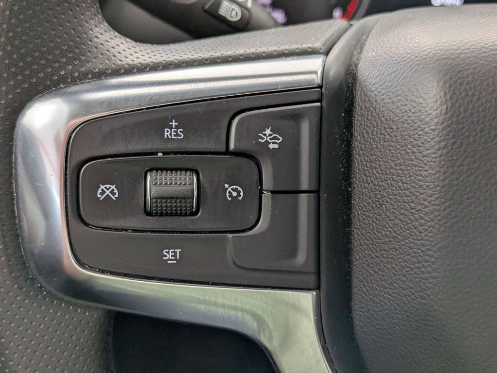 Thumbnail: 2025 Chevrolet Blazer - 18