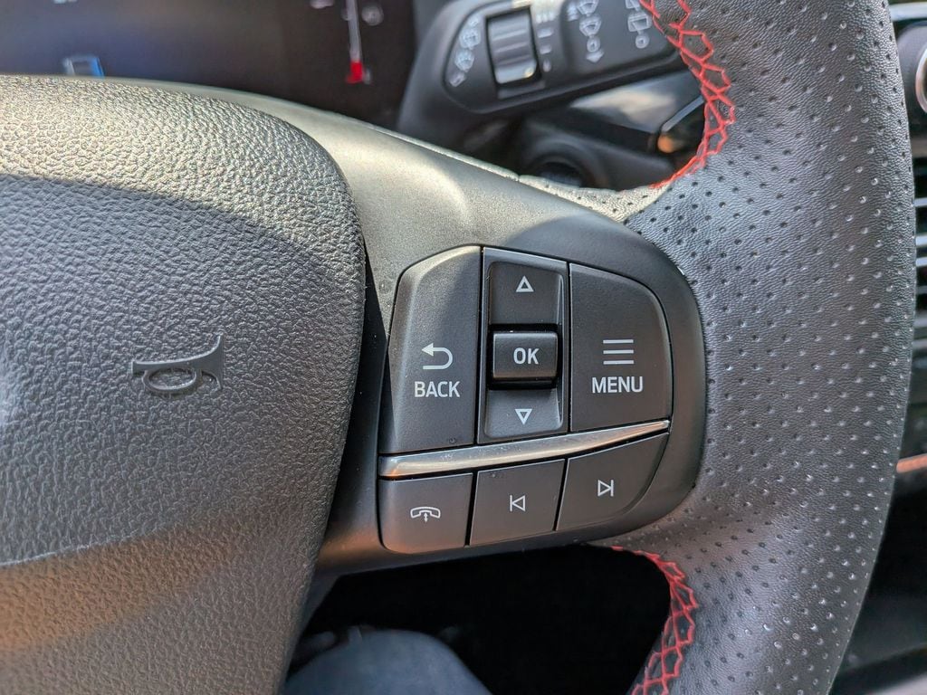 Thumbnail: 2025 Ford Escape - 18