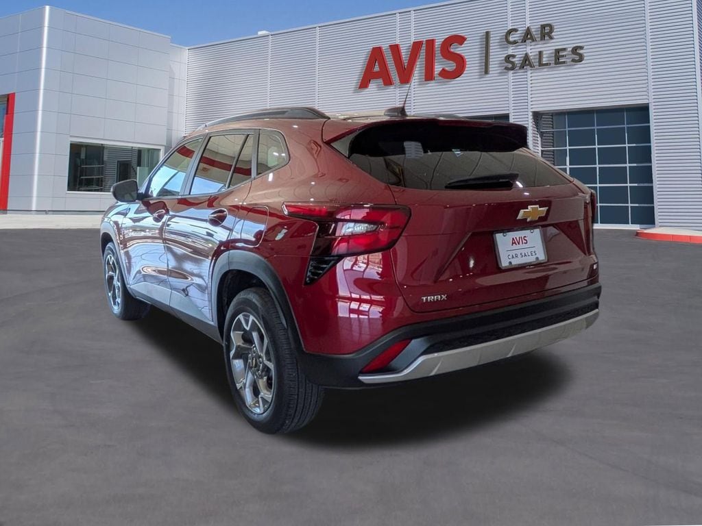 Thumbnail: 2025 Chevrolet Trax - 9