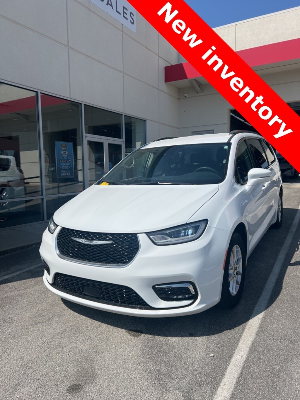 Used 2022 Chrysler Pacifica For Sale at AVIS Car Sales VIN