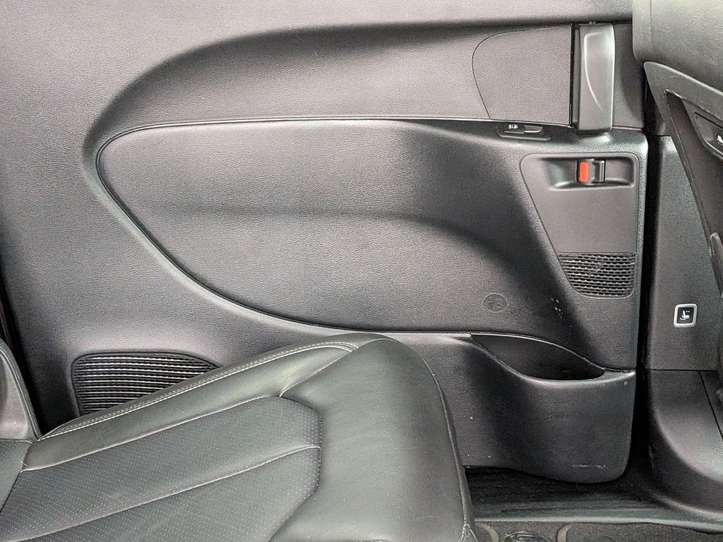 Thumbnail: 2025 Chrysler Pacifica - 26