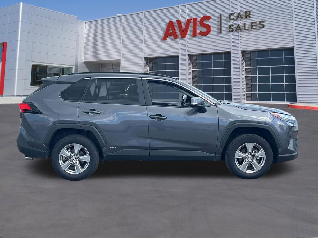 Thumbnail: 2025 Toyota RAV4 - 5