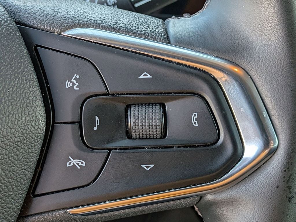 Thumbnail: 2025 Chevrolet Trax - 20