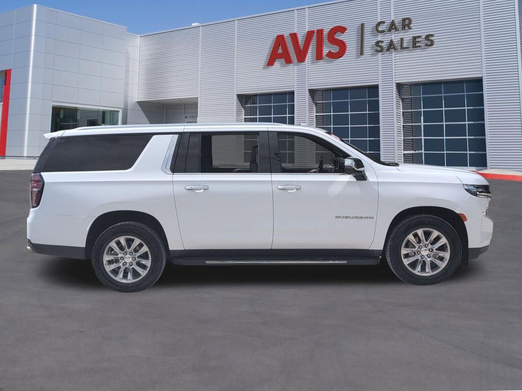 Thumbnail: 2023 Chevrolet Suburban - 5