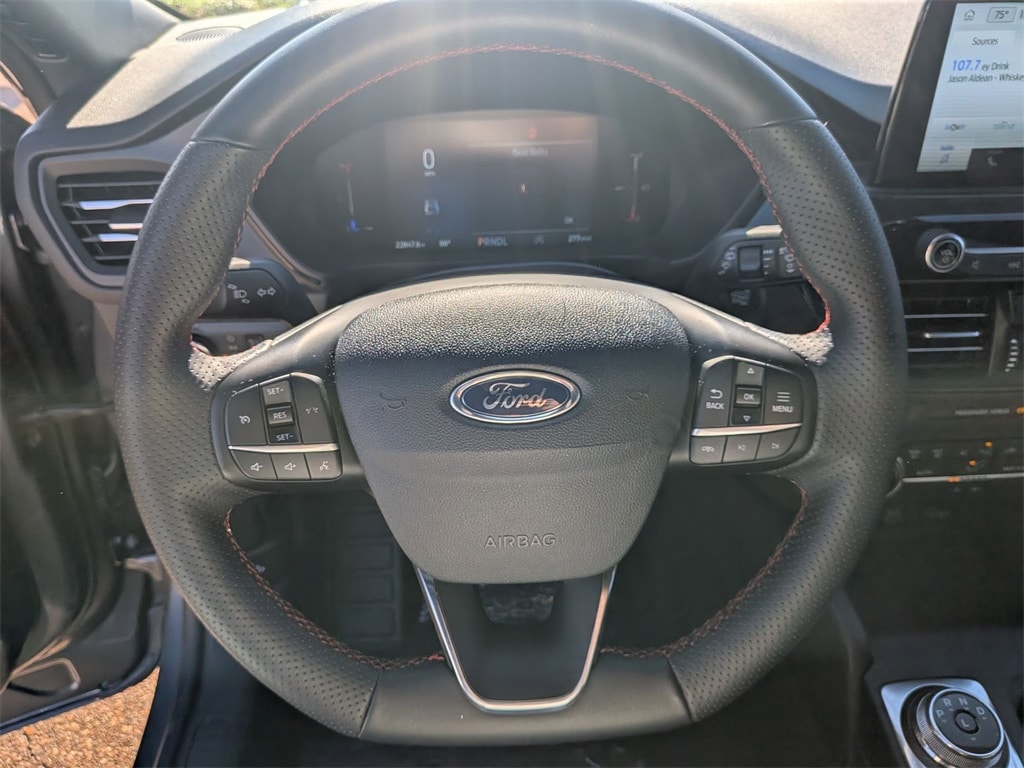 Thumbnail: 2025 Ford Escape - 23