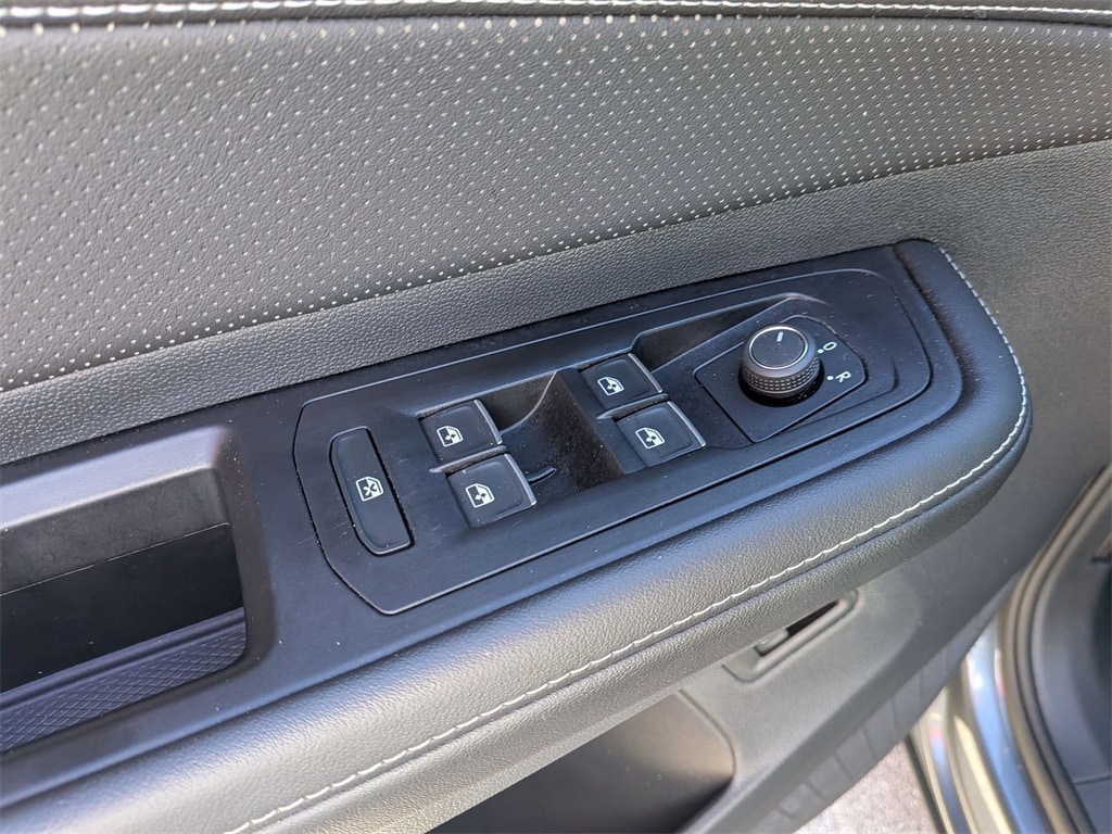 Thumbnail: 2025 Volkswagen Atlas - 13