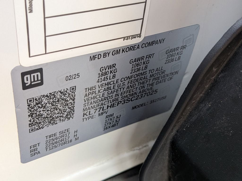 Thumbnail: 2025 Chevrolet Trax - 33