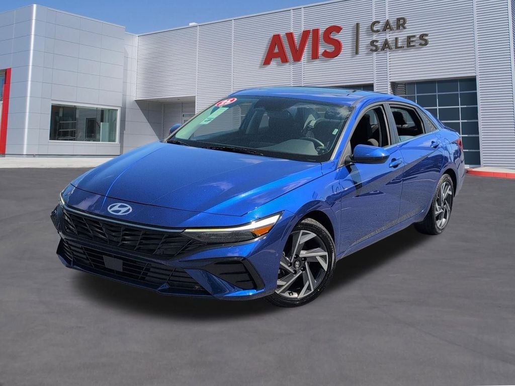 2025 Hyundai Elantra 2.0 SEL Convenience IVT's photo