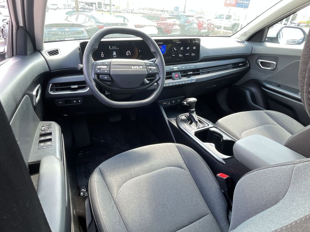 Thumbnail: 2025 Kia K4 - 26