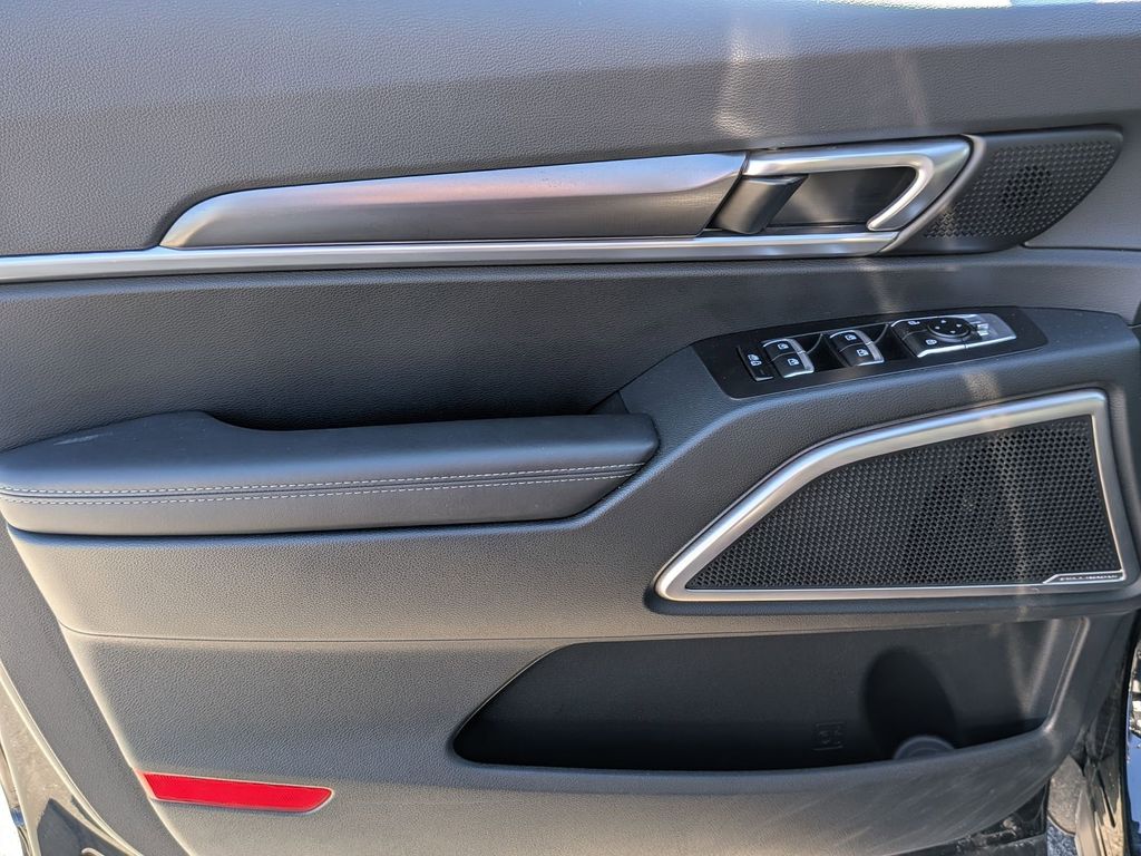 Thumbnail: 2025 Kia Telluride - 11