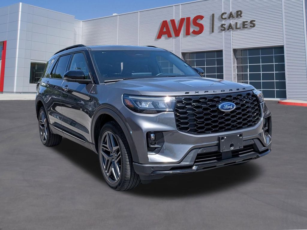 Thumbnail: 2025 Ford Explorer - 3
