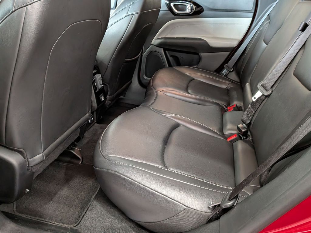 Thumbnail: 2025 Jeep Compass - 23