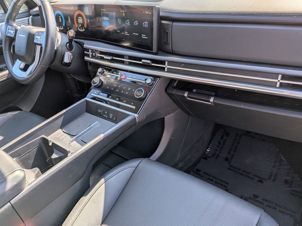 Thumbnail: 2025 Hyundai Santa Fe - 33