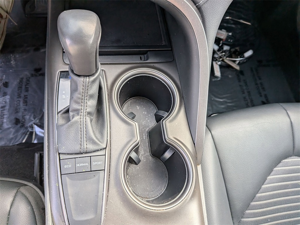 Thumbnail: 2024 Toyota Camry - 20